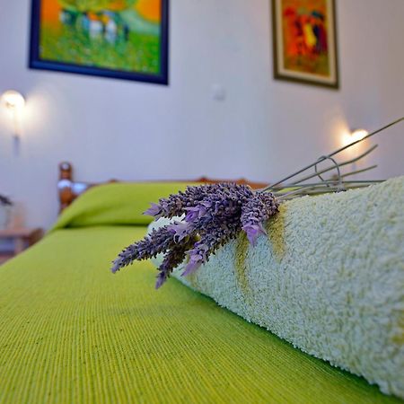Apartments Gilve Хвар Екстер'єр фото