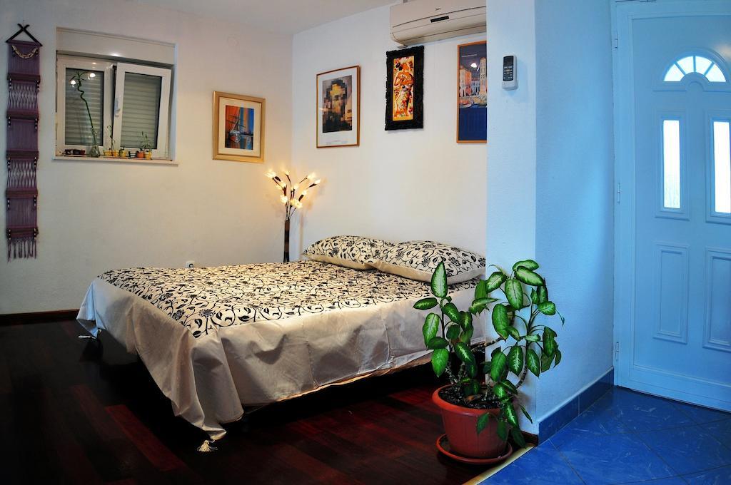 Apartments Gilve Хвар Номер фото