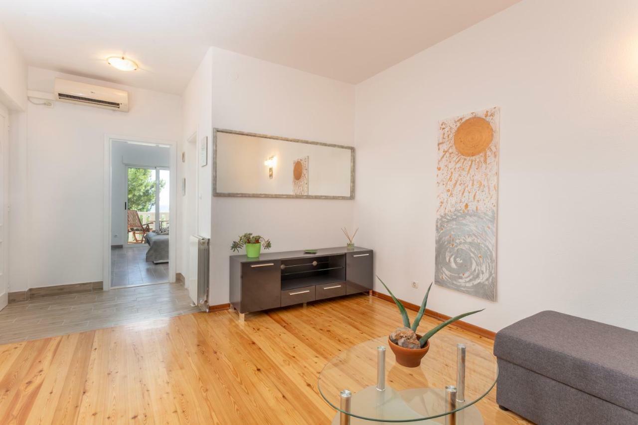 Apartments Gilve Хвар Екстер'єр фото